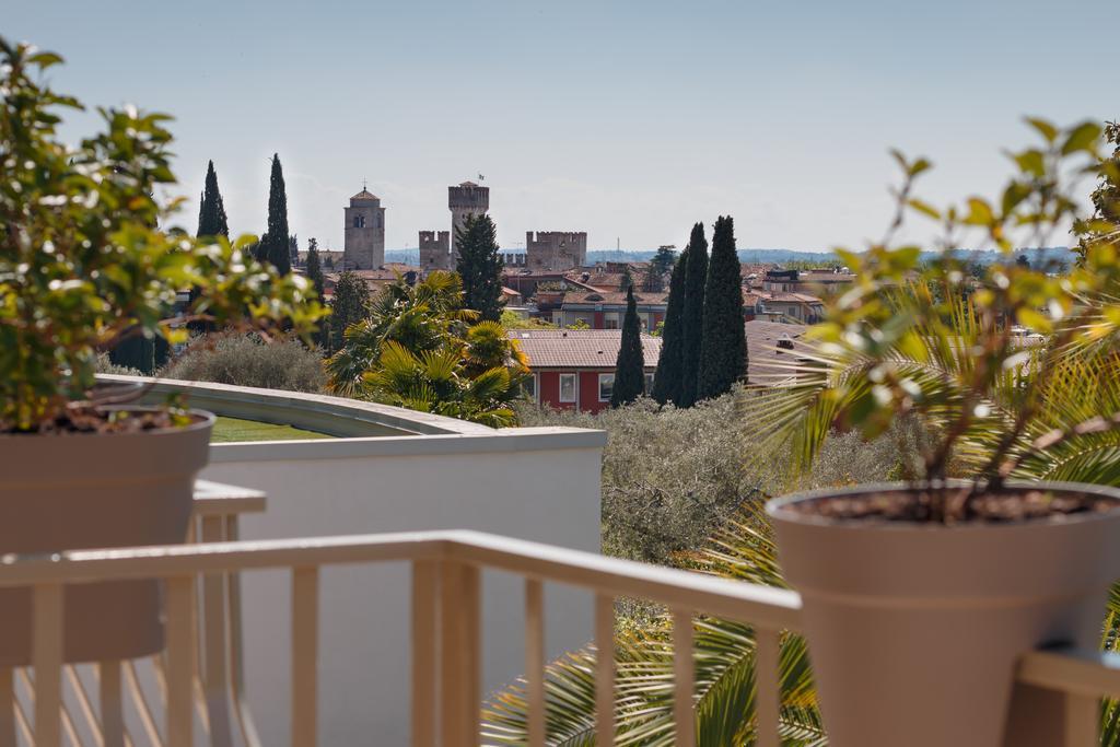 Olivi Hotel & Natural Spa Sirmione Exterior photo