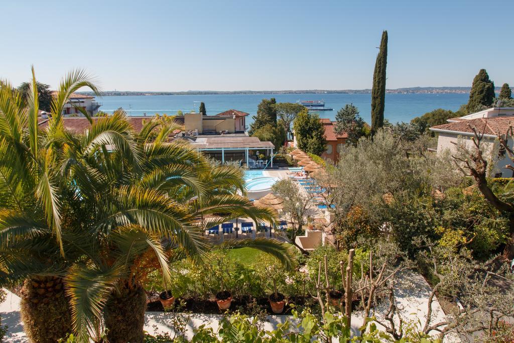 Olivi Hotel & Natural Spa Sirmione Exterior photo
